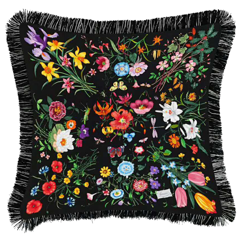 Декоративная подушка Cтиль Gucci Wildflowers Черный Мульти Декоративная подушка Cтиль Gucci Wildflowers Черный Мульти в Волгограде | Loft Concept