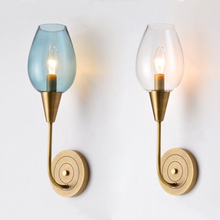 Бра VIOLA WALL Lamp Латунь Голубой пастельный Прозрачное Стекло Бра VIOLA WALL Lamp Латунь Голубой пастельный Прозрачное Стекло в Волгограде | Loft Concept