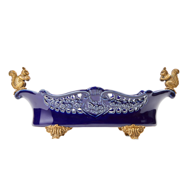 Чаша темно-синего цвета из фарфора с бронзовыми фигурками белок Eden Garden porcelain and bronze Темно-синий Бронза Чаша темно-синего цвета из фарфора с бронзовыми фигурками белок Eden Garden porcelain and bronze Темно-синий Бронза в Волгограде | Loft Concept