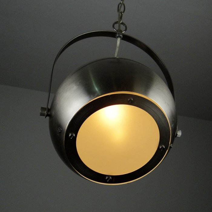 Подвесной светильник Loft Industrial restaurant lamp Серебряный Подвесной светильник Loft Industrial restaurant lamp Серебряный в Волгограде | Loft Concept