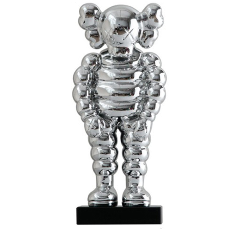 Статуэтка KAWS Bowed Down Silver on stand Серебряный Статуэтка KAWS Bowed Down Silver on stand Серебряный в Волгограде | Loft Concept