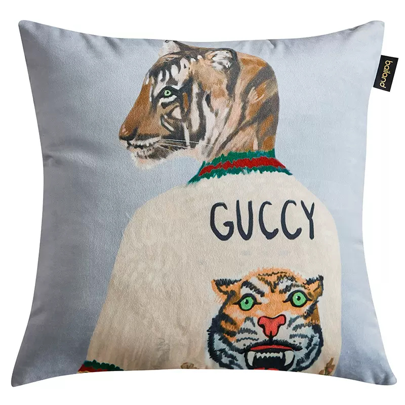 Декоративная подушка Стиль Gucci Tiger Cushion Grey Серый Мульти Декоративная подушка Стиль Gucci Tiger Cushion Grey Серый Мульти в Волгограде | Loft Concept