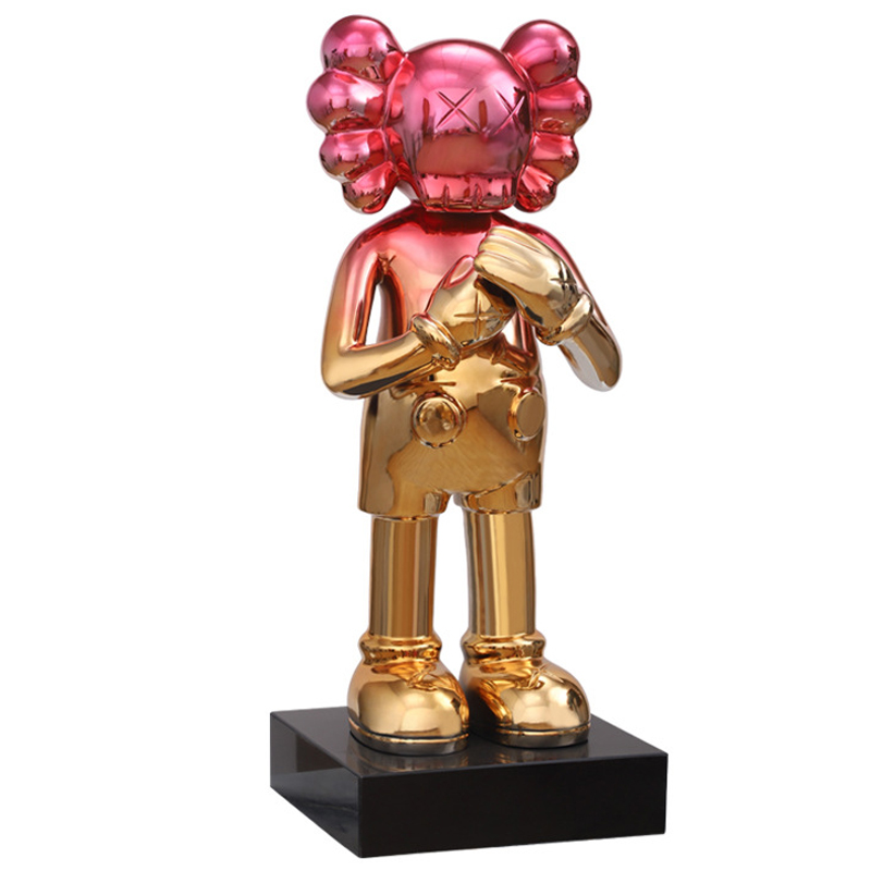 Статуэтка KAWS Gradient Gold Red on stand Золотой Красный Статуэтка KAWS Gradient Gold Red on stand Золотой Красный в Волгограде | Loft Concept