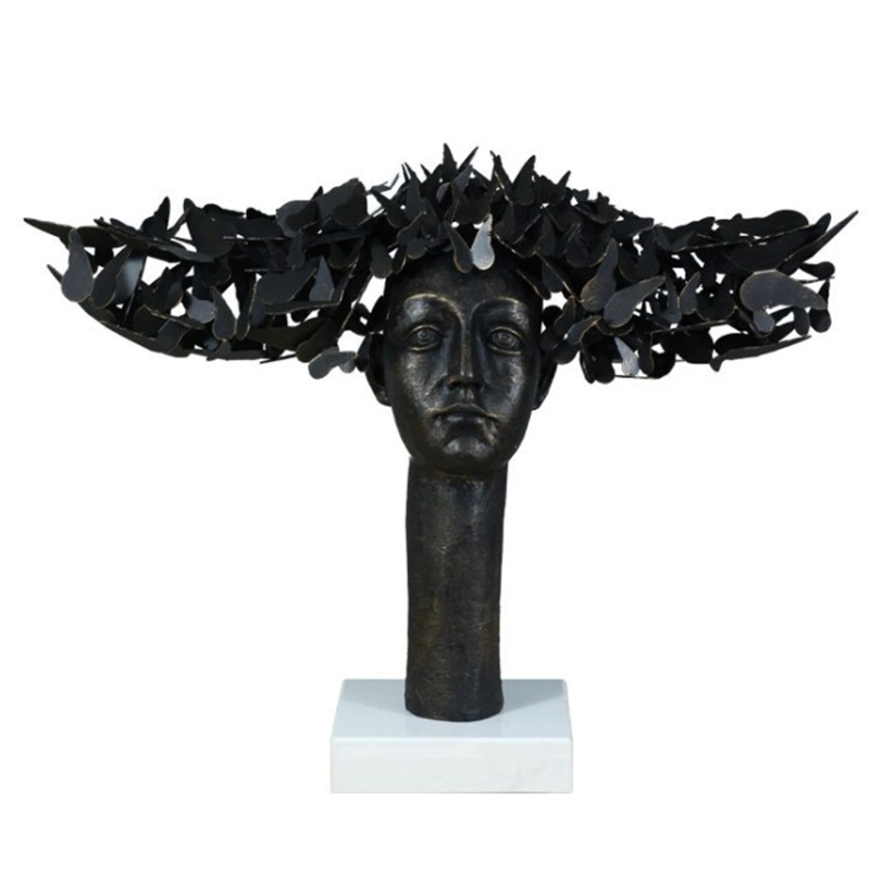 Статуэтка Butterflies on the Head Золотой Черный Статуэтка Butterflies on the Head Золотой Черный в Волгограде | Loft Concept