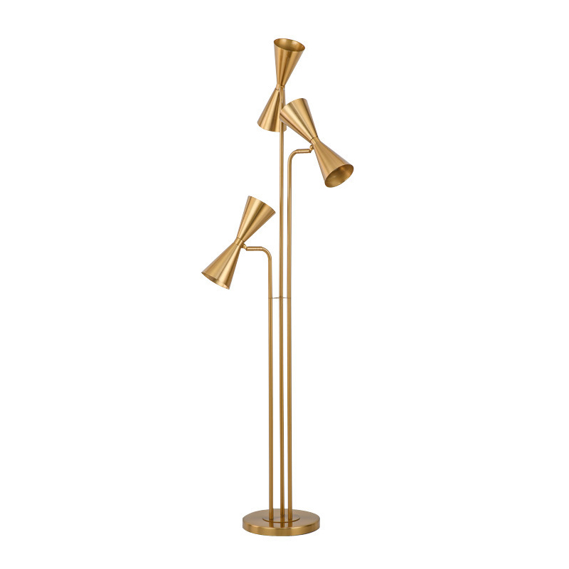 Торшер Sigourney Floor Lamp Глянцевое золото Торшер Sigourney Floor Lamp Глянцевое золото в Волгограде | Loft Concept
