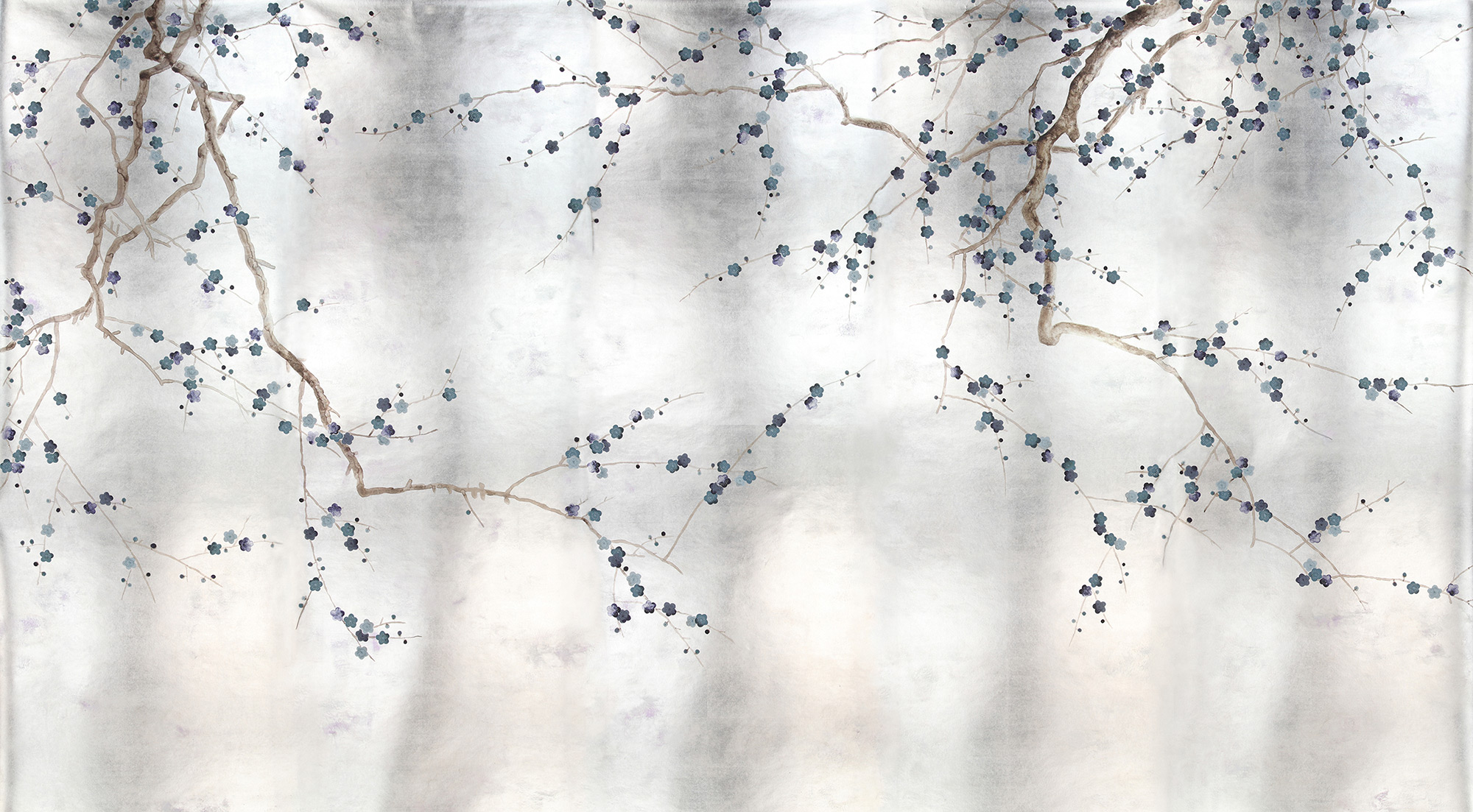Обои ручная роспись Plum Blossom Colourway SC-81 on Tarnished Silver gilded paper with d?sargenter pearlescent antiquing Обои ручная роспись Plum Blossom Colourway SC-81 on Tarnished Silver gilded paper with d?sargenter pearlescent antiquing - постер Loft-Concept в Волгограде