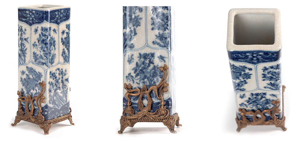 Ваза высокая с орнаментом White Ornament Vases - фото