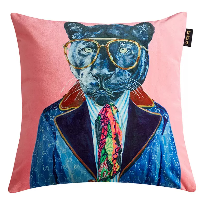 Декоративная подушка Стиль Gucci Panther Fashion Animals Cushion Pink Розовый Синий Мульти Декоративная подушка Стиль Gucci Panther Fashion Animals Cushion Pink Розовый Синий Мульти в Волгограде | Loft Concept