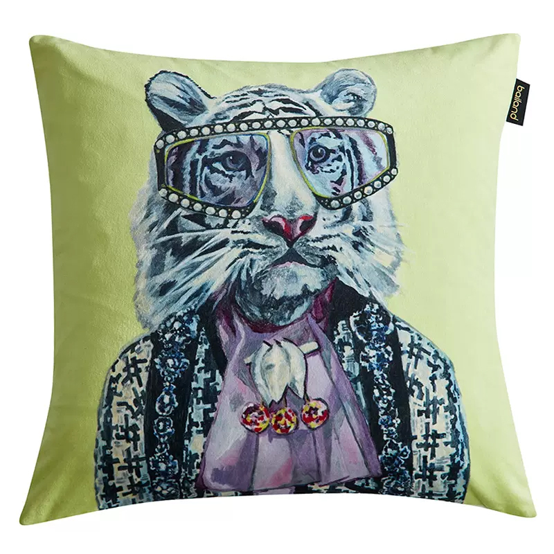 Декоративная подушка Стиль Gucci Tiger Cushion Green Салатовый Сиреневый Мульти Декоративная подушка Стиль Gucci Tiger Cushion Green Салатовый Сиреневый Мульти в Волгограде | Loft Concept