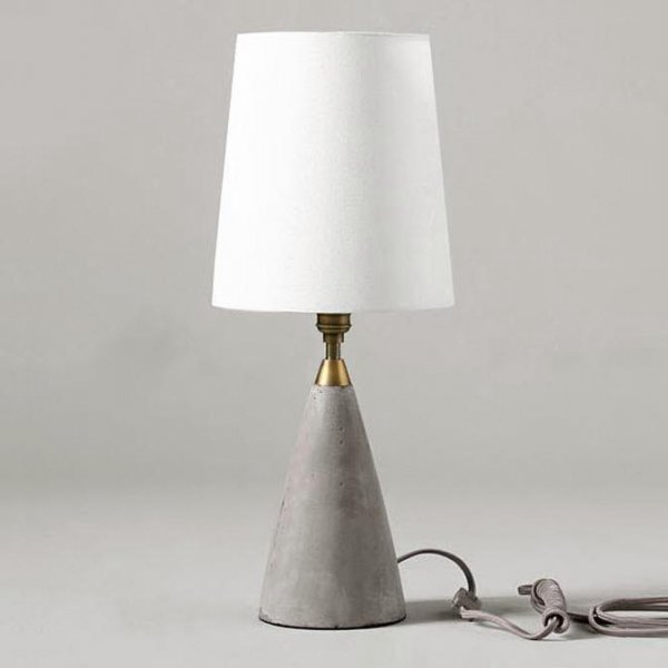 Настольная лампа Concrete Stone Table Lamp Cone Серый Настольная лампа Concrete Stone Table Lamp Cone Серый в Волгограде | Loft Concept