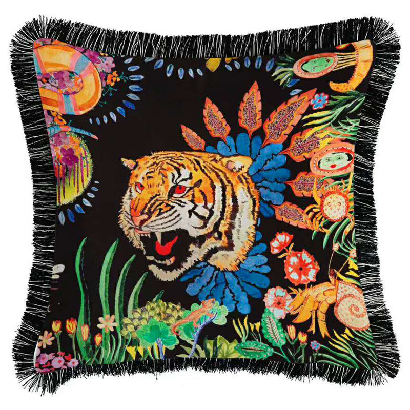 Декоративная подушка Cтиль Gucci Flower Tiger Черный Мульти Декоративная подушка Cтиль Gucci Flower Tiger Черный Мульти в Волгограде | Loft Concept