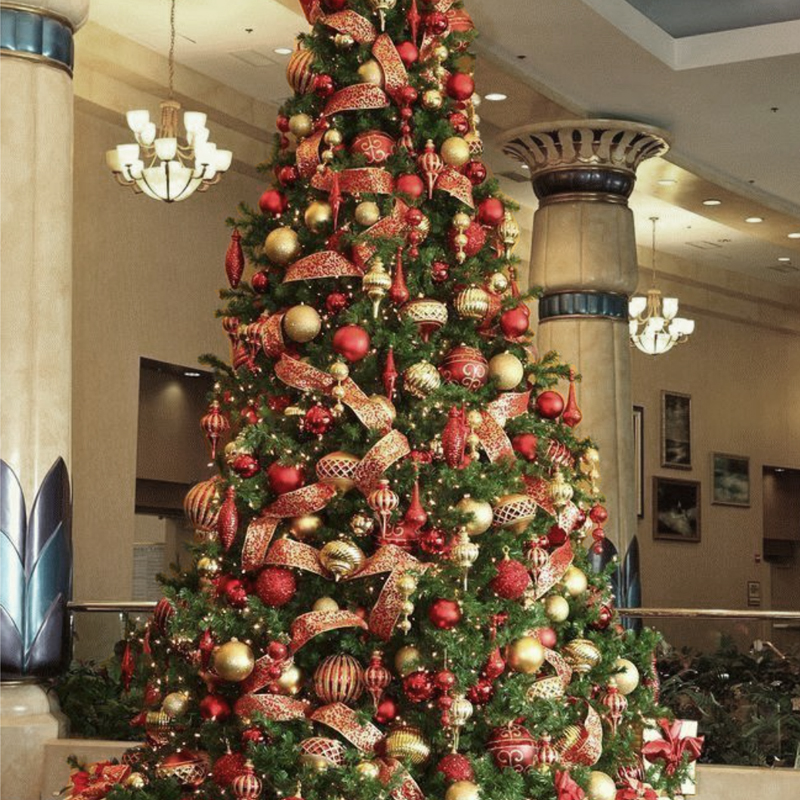 Дизайнерская Новогодняя Елка с Красным и Золотым декором Christmas Tree Golden Braid Красный Золотой Дизайнерская Новогодняя Елка с Красным и Золотым декором Christmas Tree Golden Braid Красный Золотой в Волгограде | Loft Concept