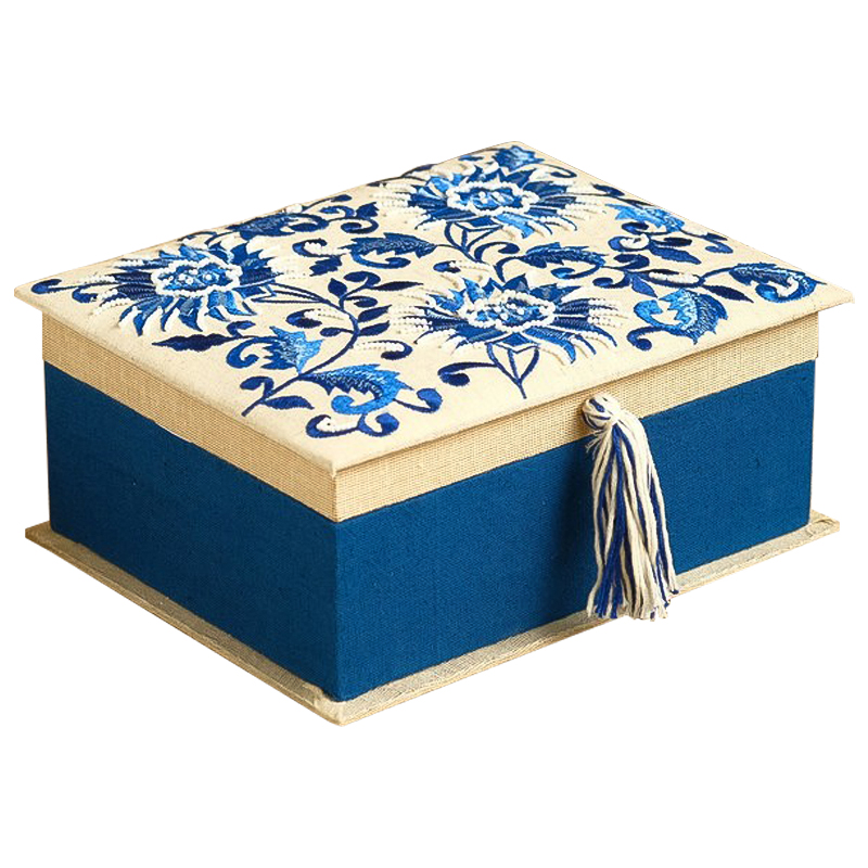 Шкатулка с вышивкой Blue Flowers Beads Embroidery Box Бежевый Синий Голубой Шкатулка с вышивкой Blue Flowers Beads Embroidery Box Бежевый Синий Голубой в Волгограде | Loft Concept