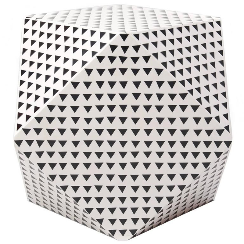 Triangular Black and White Geometric side table Черно-белый Triangular Black and White Geometric side table Черно-белый в Волгограде | Loft Concept