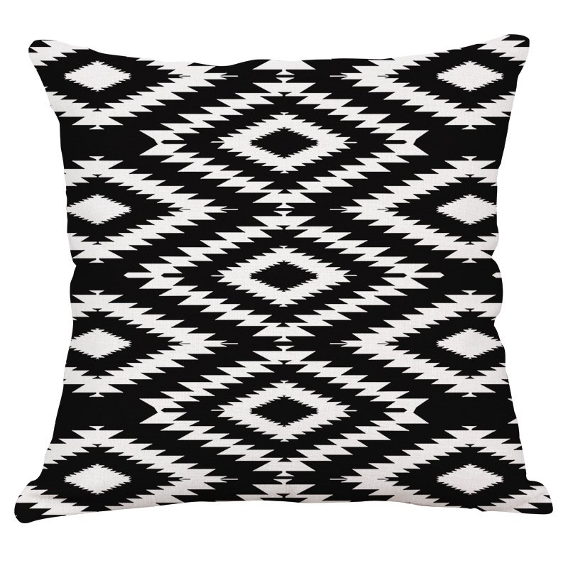 Декоративная подушка Black and White Pattern #5 Черно-белый Декоративная подушка Black and White Pattern #5 Черно-белый в Волгограде | Loft Concept
