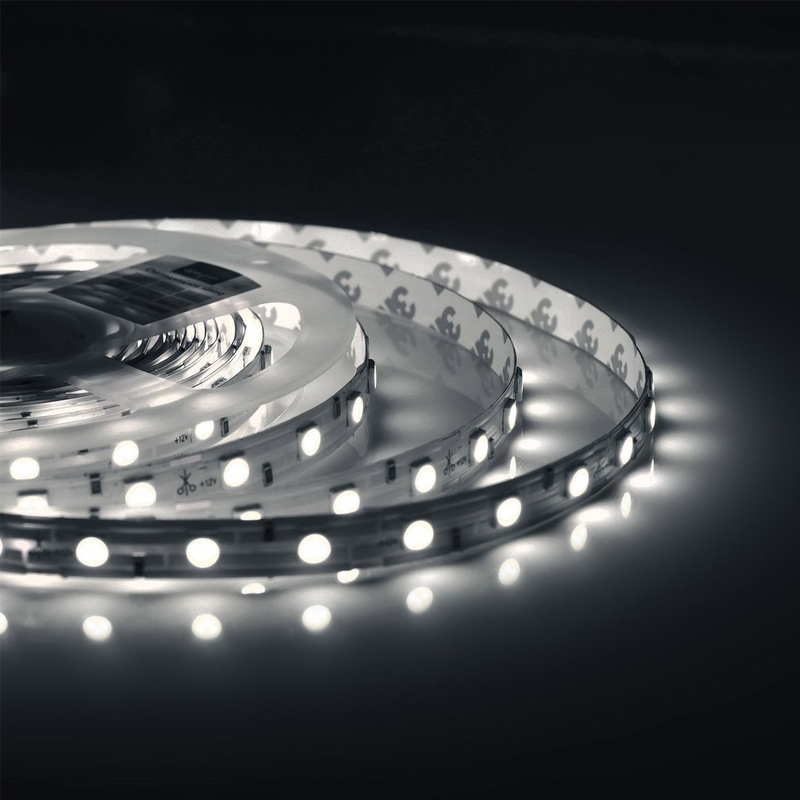 Светодиодная влагозащищенная лента 14,4W/m 60LED/m 5050SMD холодный белый 5M Белый в Волгограде | Loft Concept 