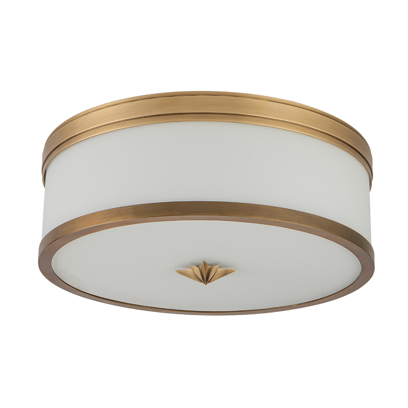 Потолочный светильник Imher Ceiling Lamp Латунь Белое матовое стекло Потолочный светильник Imher Ceiling Lamp Латунь Белое матовое стекло в Волгограде | Loft Concept
