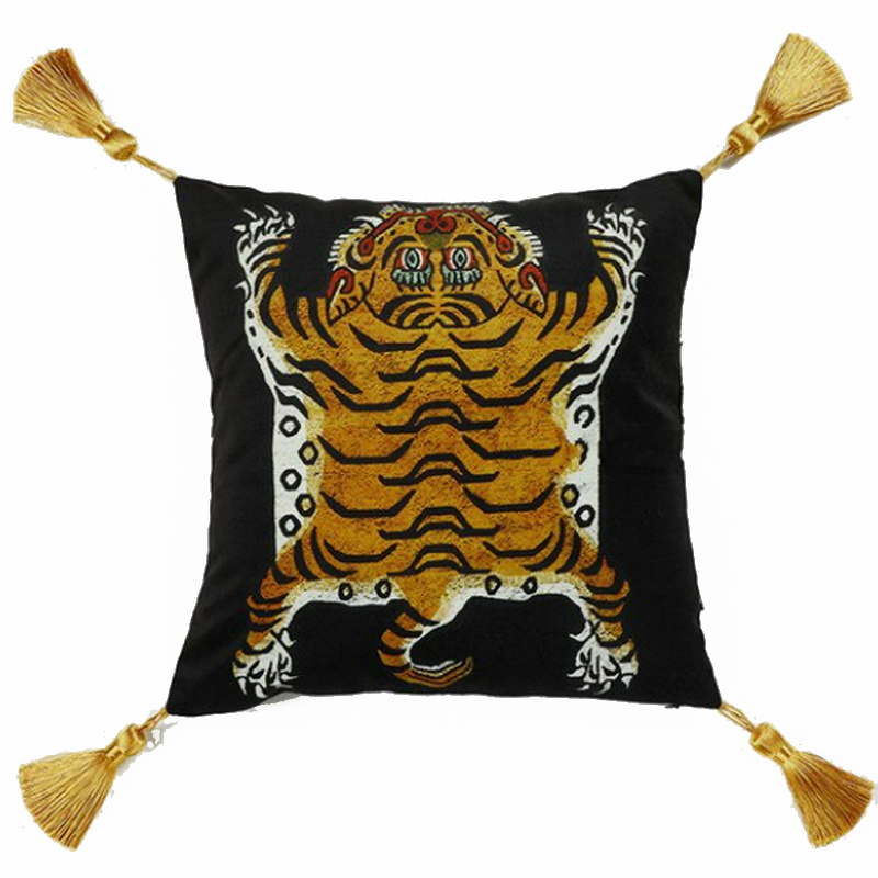 Черная Подушка Тибетский Тигр TIBETAN TIGER Бежевый Черный Черная Подушка Тибетский Тигр TIBETAN TIGER Бежевый Черный в Волгограде | Loft Concept