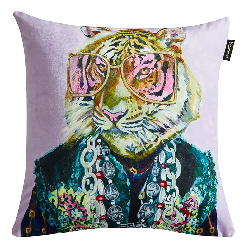 Декоративная подушка Стиль Gucci Tiger Fashion Animals Cushion Сиреневый Мульти Декоративная подушка Стиль Gucci Tiger Fashion Animals Cushion Сиреневый Мульти в Волгограде | Loft Concept