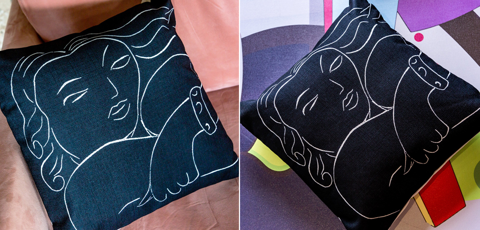 Декоративная подушка White Silhouette Pasiphae Pillow Декоративная подушка White Silhouette Pasiphae Pillow - Loft-Concept в Волгограде