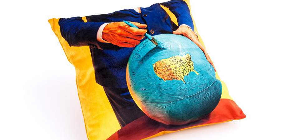 Подушка Seletti Cushion Globe Design Toiletpaper Подушка Seletti Cushion Globe Design Toiletpaper - Loft-Concept в Волгограде