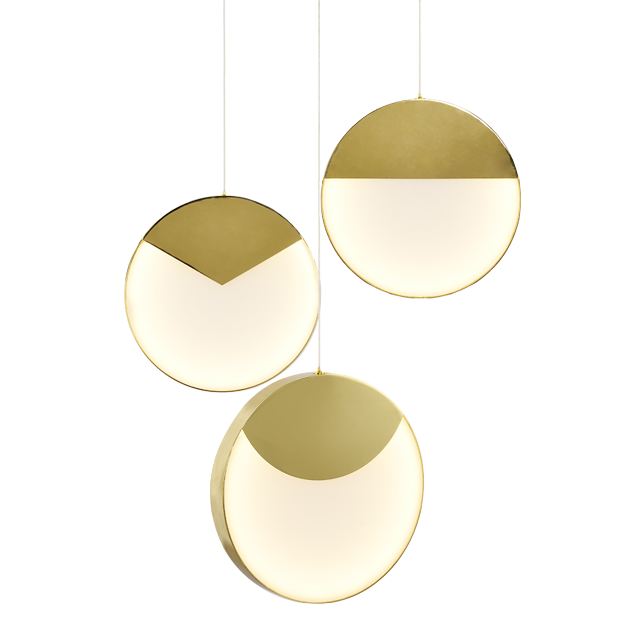 Подвесной светильник MM Lampadari Moonlight Suspension Lamp 3 Золотой Белый Подвесной светильник MM Lampadari Moonlight Suspension Lamp 3 Золотой Белый в Волгограде | Loft Concept