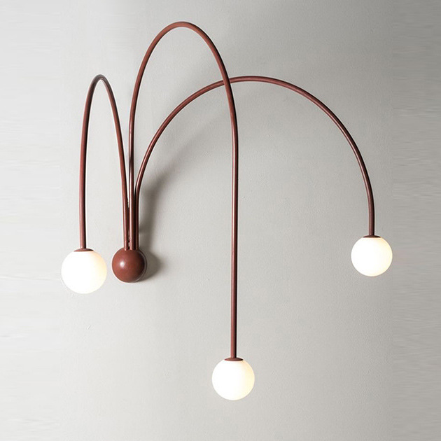 Бра Quattro lampade da parete Черный Красный Золотой Бра Quattro lampade da parete Черный Красный Золотой в Волгограде | Loft Concept