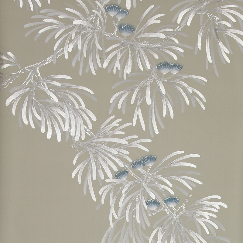 Обои ручная роспись Silk Tree Special Colourway on Pale Grey dyed silk Обои ручная роспись Silk Tree Special Colourway on Pale Grey dyed silk в Волгограде | Loft Concept