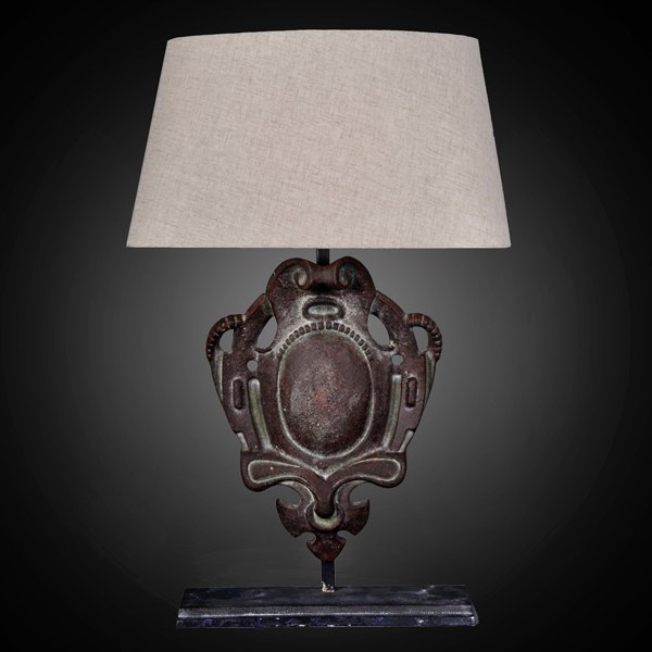 Настольная лампа RH Parisian Iron Shield Table Lamp Коричневый Настольная лампа RH Parisian Iron Shield Table Lamp Коричневый в Волгограде | Loft Concept