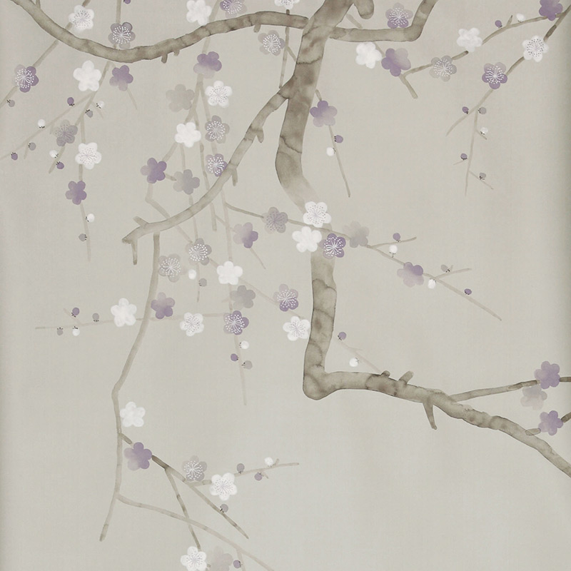 Обои ручная роспись Plum Blossom Special Colourway on Oyster Shell metallic silk Обои ручная роспись Plum Blossom Special Colourway on Oyster Shell metallic silk в Волгограде | Loft Concept