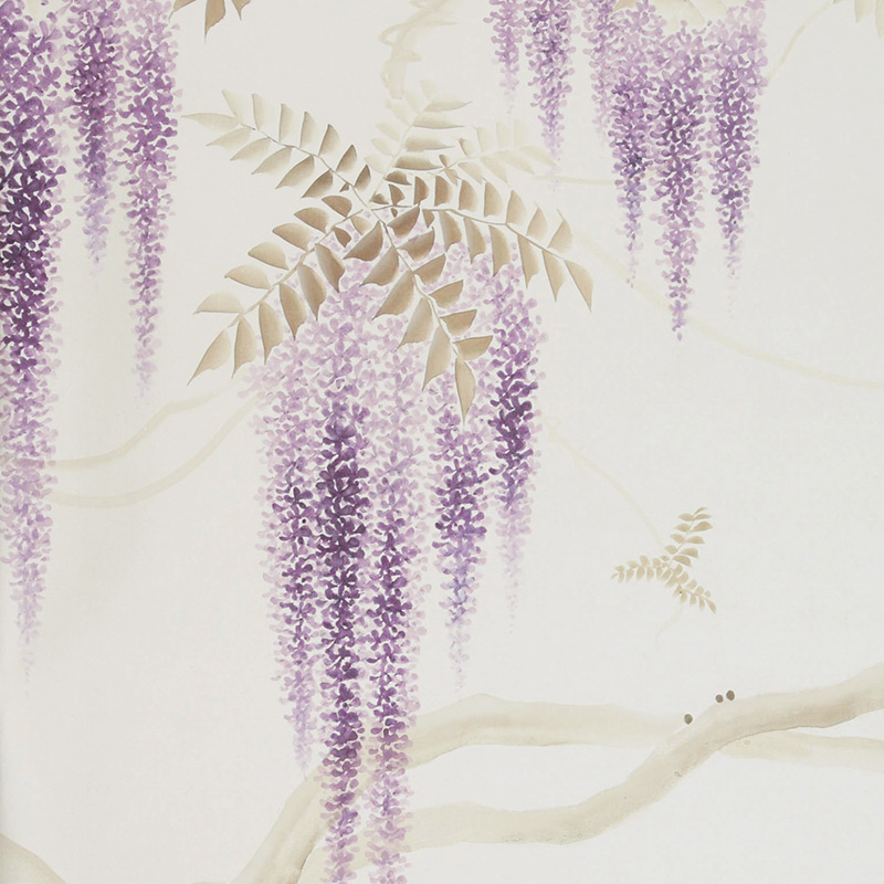 Обои в японском стиле Wisteria Colourway SC-247 on Natural Mica metallic silk Обои в японском стиле Wisteria Colourway SC-247 on Natural Mica metallic silk в Волгограде | Loft Concept