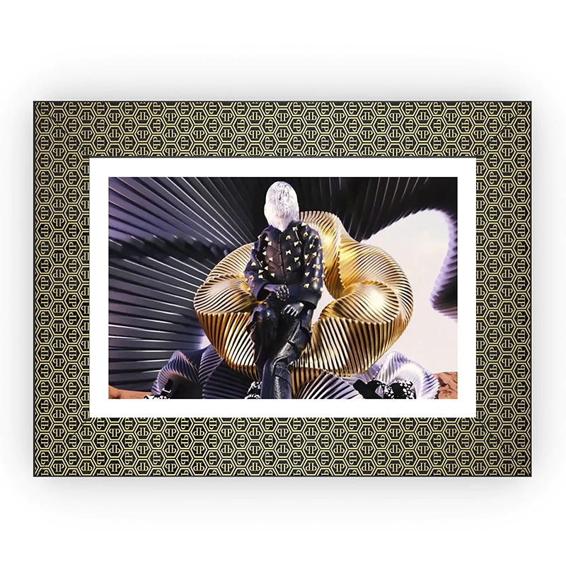 Экран Philipp Plein PP GLASS NFT XL 65 дюймов Золотой Черный Зеркало Экран Philipp Plein PP GLASS NFT XL 65 дюймов Золотой Черный Зеркало в Волгограде | Loft Concept