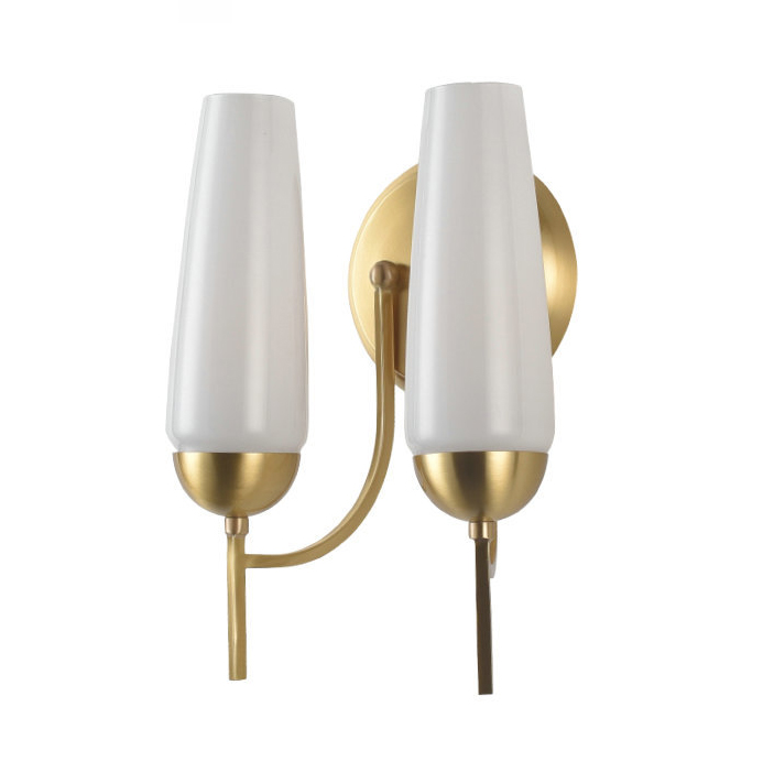 Бра American Candle Wall Lamp two Латунь Белый Бра American Candle Wall Lamp two Латунь Белый в Волгограде | Loft Concept