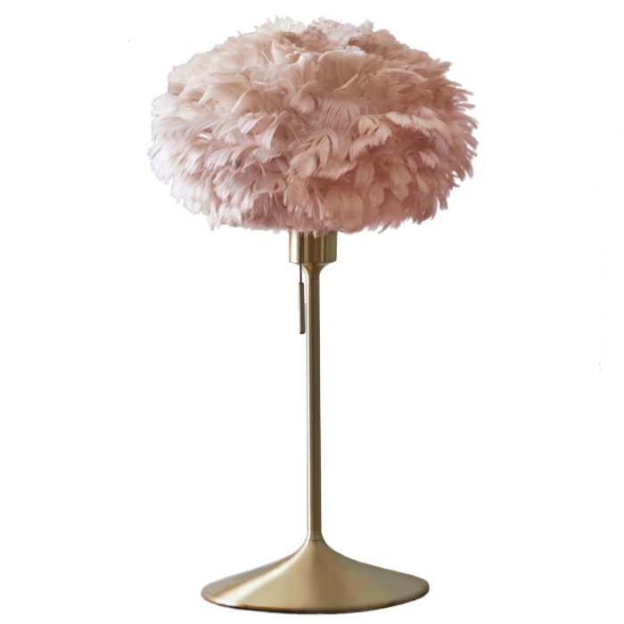 Настольная лампа из перьев Plumage Pink Розовый пастельный Белый Латунь Настольная лампа из перьев Plumage Pink Розовый пастельный Белый Латунь в Волгограде | Loft Concept