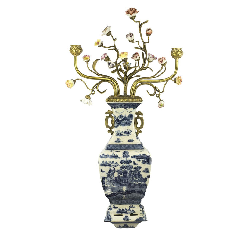 Подсвечник Flowers In A Vase Белый Синий Бронза Подсвечник Flowers In A Vase Белый Синий Бронза в Волгограде | Loft Concept