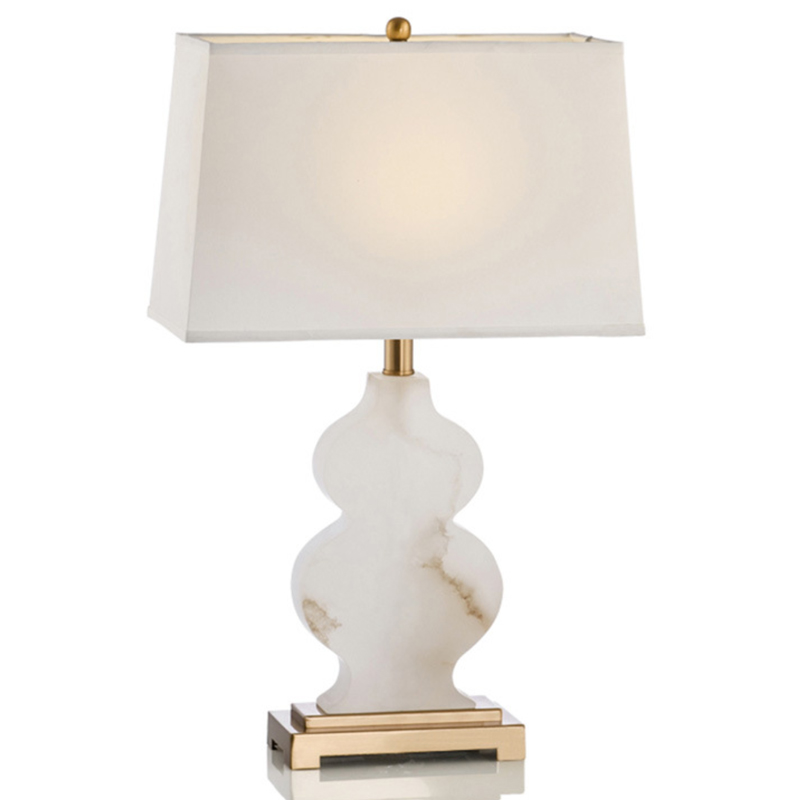 Настольная лампа Nieves White Латунь ivory ( слоновая кость ) Настольная лампа Nieves White Латунь ivory ( слоновая кость ) в Волгограде | Loft Concept
