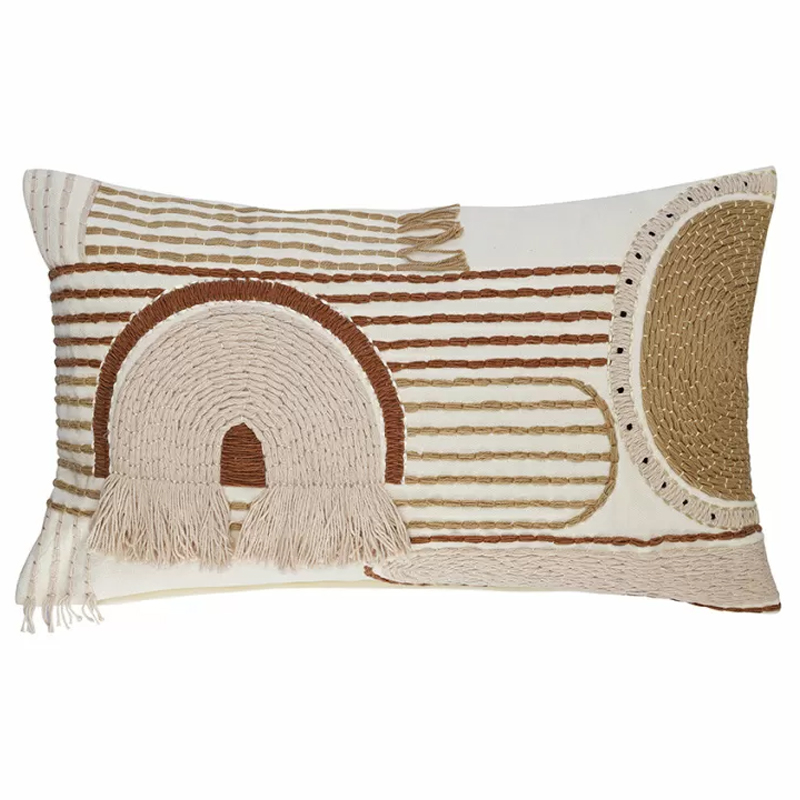 Чехол на подушку с вышивкой в виде геометрических узоров Beige Calista Rect Бежевый Коричневый Чехол на подушку с вышивкой в виде геометрических узоров Beige Calista Rect Бежевый Коричневый в Волгограде | Loft Concept