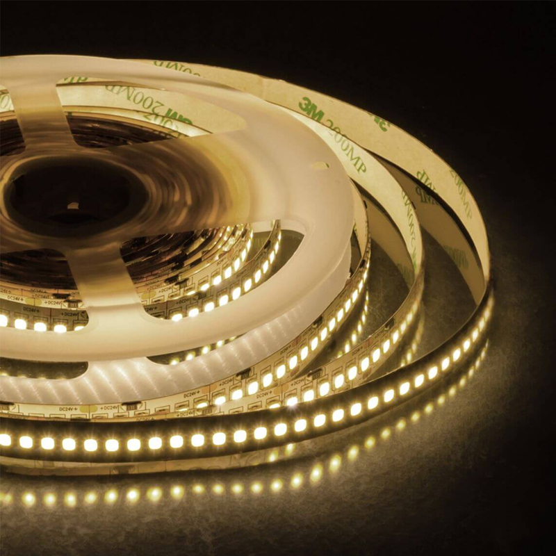 Светодиодная лента 26W/m 240Led/m 2835SMD теплый белый Белый в Волгограде | Loft Concept 