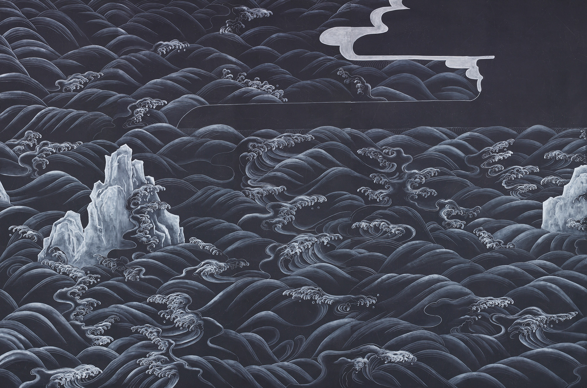 Обои ручная роспись Matsushima Waves Roka on Edo Night painted silk Обои ручная роспись Matsushima Waves Roka on Edo Night painted silk - постер Loft-Concept в Волгограде