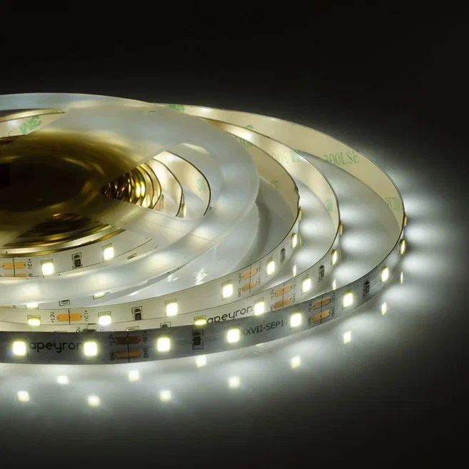 Светодиодная лента 4,8W/m 60LED/m 3528SMD холодный белый 5M Белый Светодиодная лента 4,8W/m 60LED/m 3528SMD холодный белый 5M Белый в Волгограде | Loft Concept