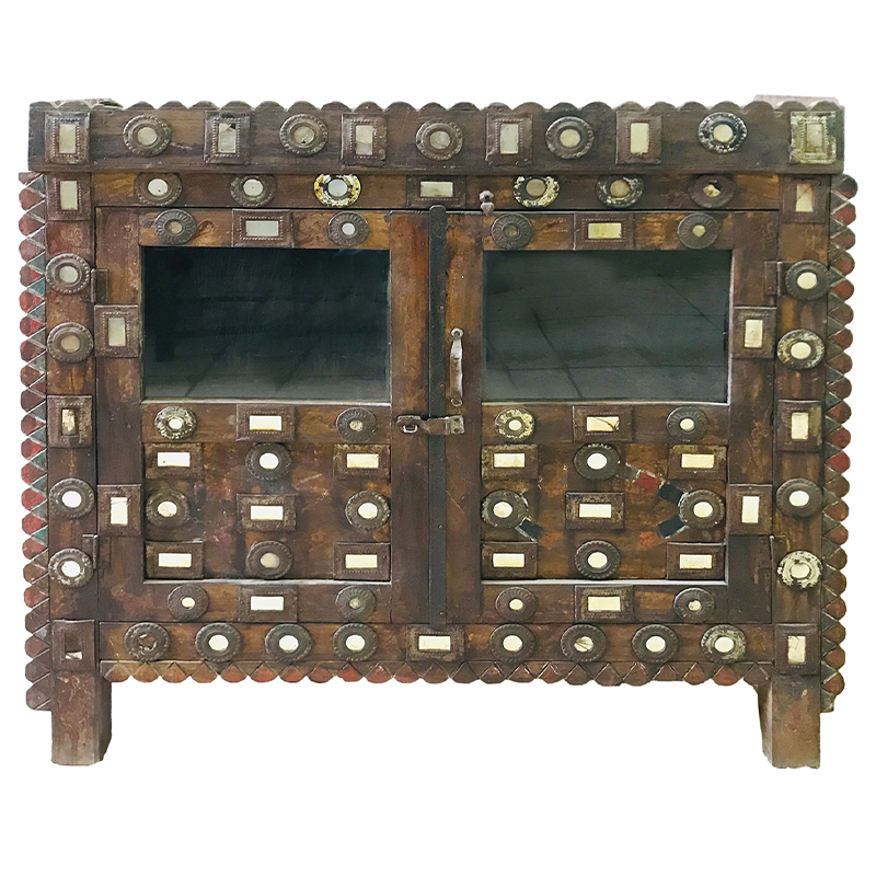 Комод в восточном стиле инкрустированный фрагментами зеркал Ramone Chest of Drawers Grey Mango Коричневый Комод в восточном стиле инкрустированный фрагментами зеркал Ramone Chest of Drawers Grey Mango Коричневый в Волгограде | Loft Concept