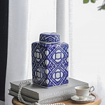 Ваза прямоугольной формы с крышкой и геометрическим узором в сине-белых цветах Blue & White Ornament  варинант исполнения - 6 | Loft Concept в Волгограде