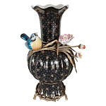 Ваза черная фарфоровая с  узором и бронзовым декором в виде веток с фарфоровой птичкой и цветами Eden Garden варинант исполнения - 1 | Loft Concept в Волгограде