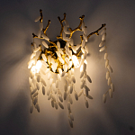 Бра золотого цвета с ветвями и белыми овальными стеклянными подвесками Droplet Chandelier варинант исполнения - 2 | Loft Concept в Волгограде