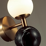 Бра с шарообразным матовым плафоном и шаром из камня на металлическом основании Orb Essence варинант исполнения - 9 | Loft Concept в Волгограде