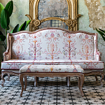 Банкетка из массива бука бежевая с растительным орнаментом Raffael Beige Floral Banquette варинант исполнения - 4 | Loft Concept в Волгограде