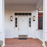 Настенный фонарь цилиндрической формы с рифленым стеклом в золотом каркасе на черном прямоугольном основании Eurofase варинант исполнения - 8 | Loft Concept в Волгограде