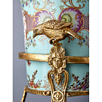 Ваза из голубого фарфора с рисунком птиц и цветов и декоративными элементами Blue Garden варинант исполнения - 11 | Loft Concept в Волгограде