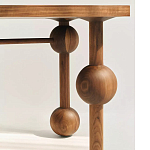 Обеденный стол деревянный с круглыми декоративными элементами на ножках Koko варинант исполнения - 1 | Loft Concept в Волгограде