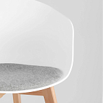 Стул из пластика с мягким сиденьем Eames варинант исполнения - 6 | Loft Concept в Волгограде